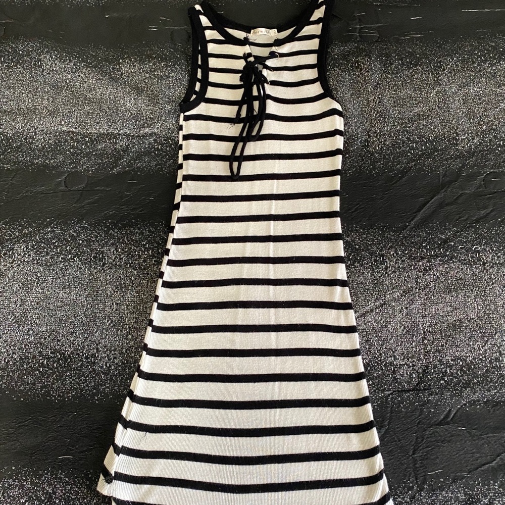 Black & white dress, size small